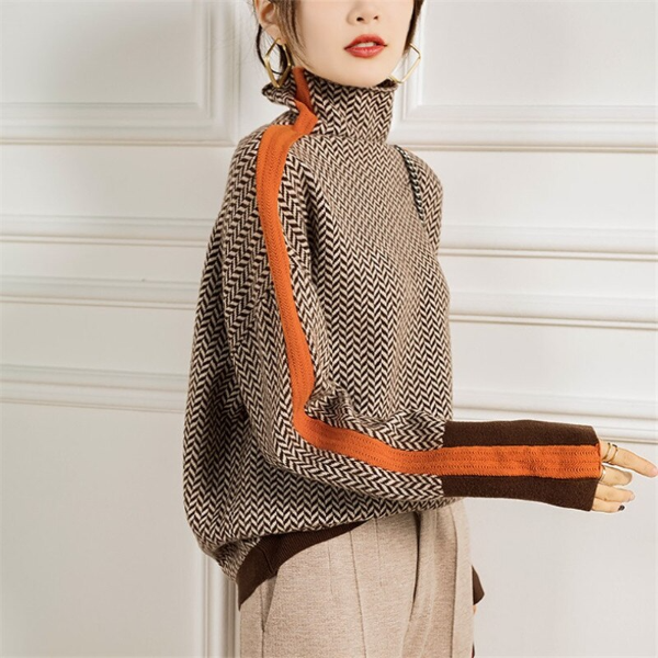 JANELLE – HERRINGBONE HIGH-NECK SWEATER