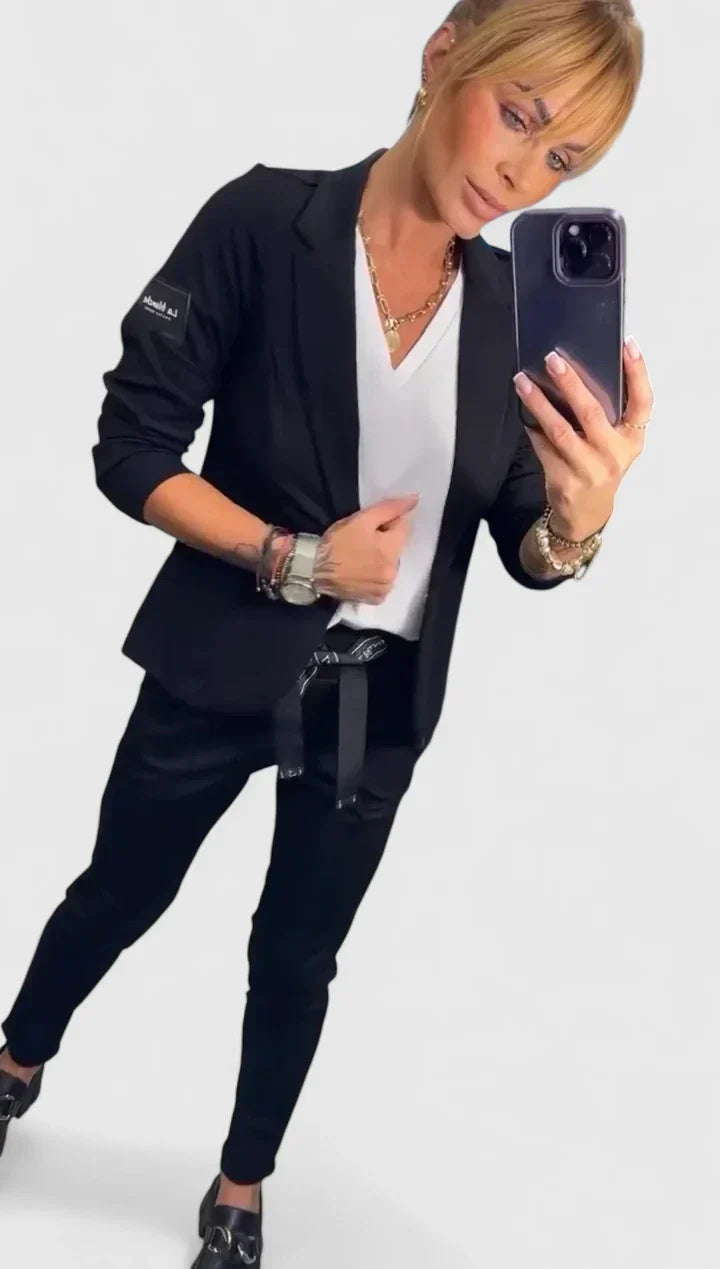 LIZA – TAILORED TWO-PIECE SET