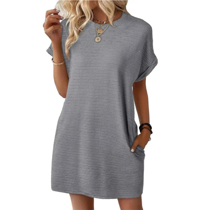 SOPHIA – LAID-BACK CHIC T-SHIRT DRESS