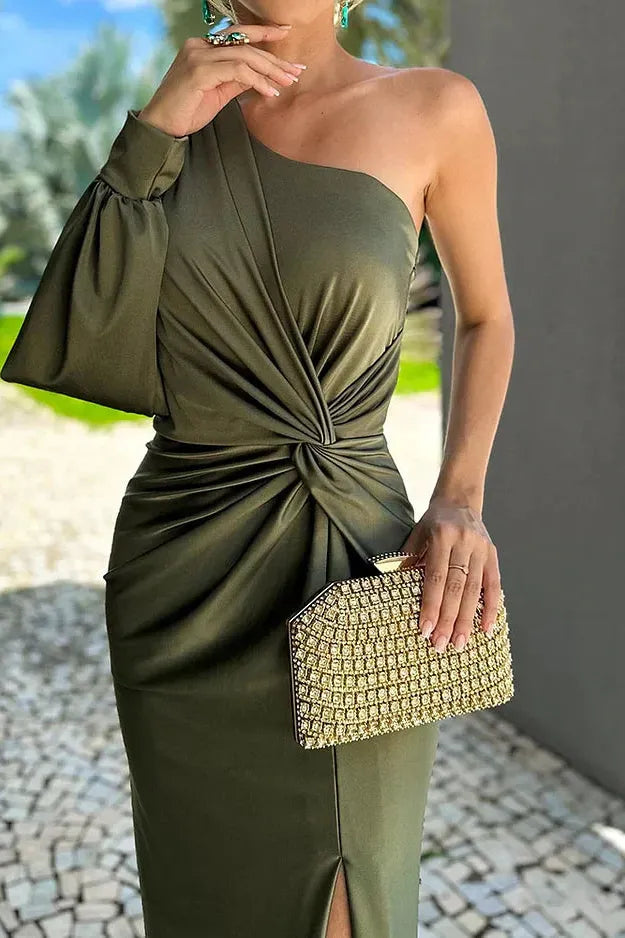 The Luxe One-Shoulder Gown