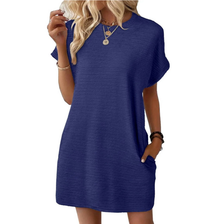 SOPHIA – LAID-BACK CHIC T-SHIRT DRESS