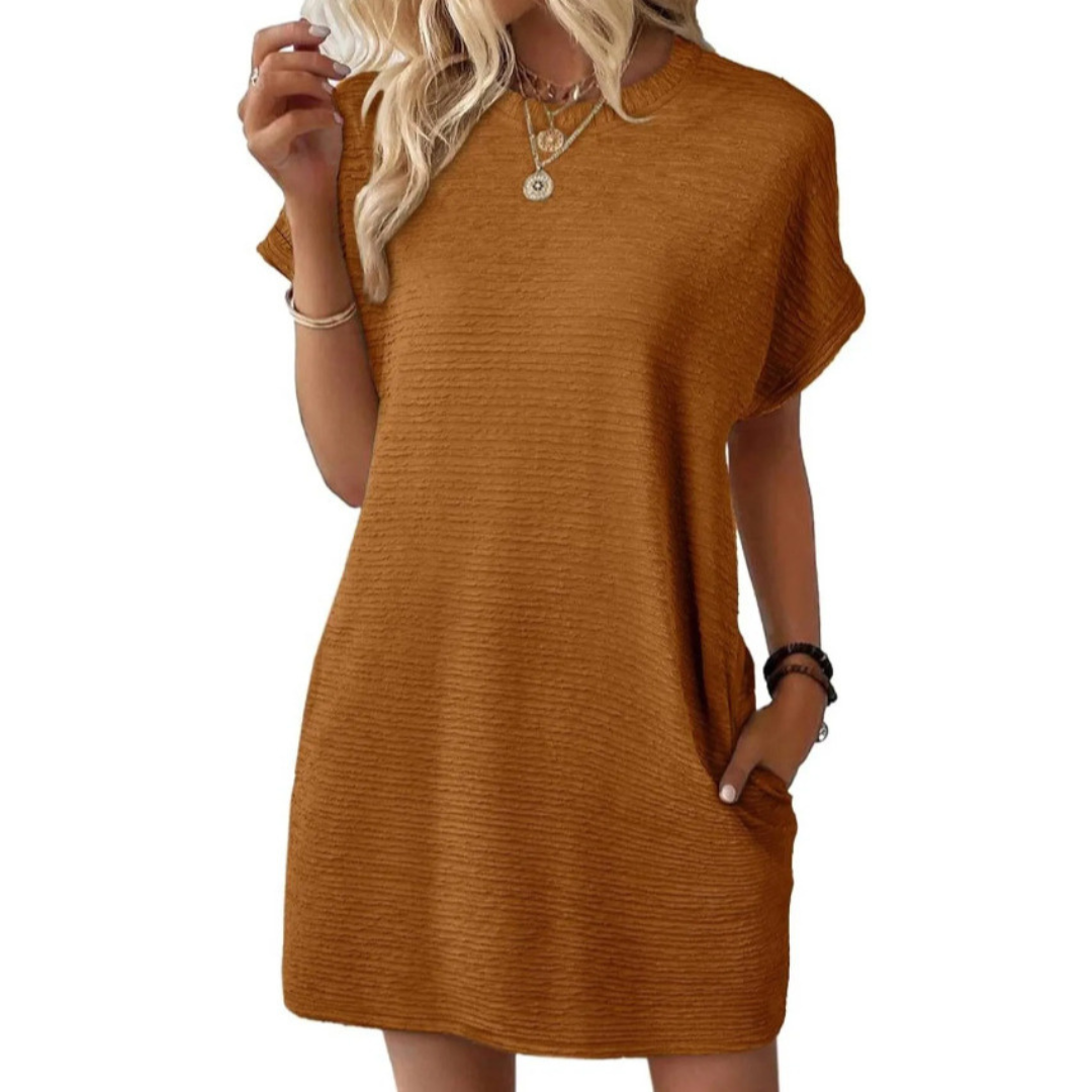 SOPHIA – LAID-BACK CHIC T-SHIRT DRESS