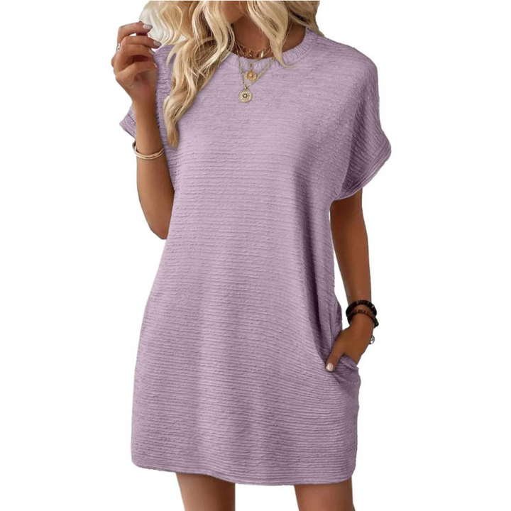 SOPHIA – LAID-BACK CHIC T-SHIRT DRESS