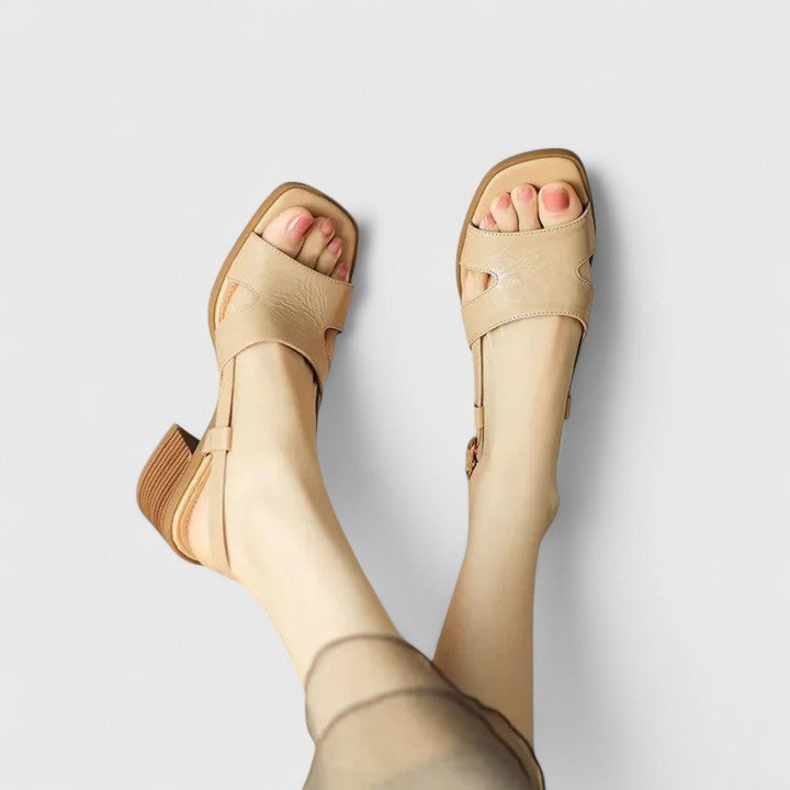 HAILEY – EASY STRIDE SANDALS