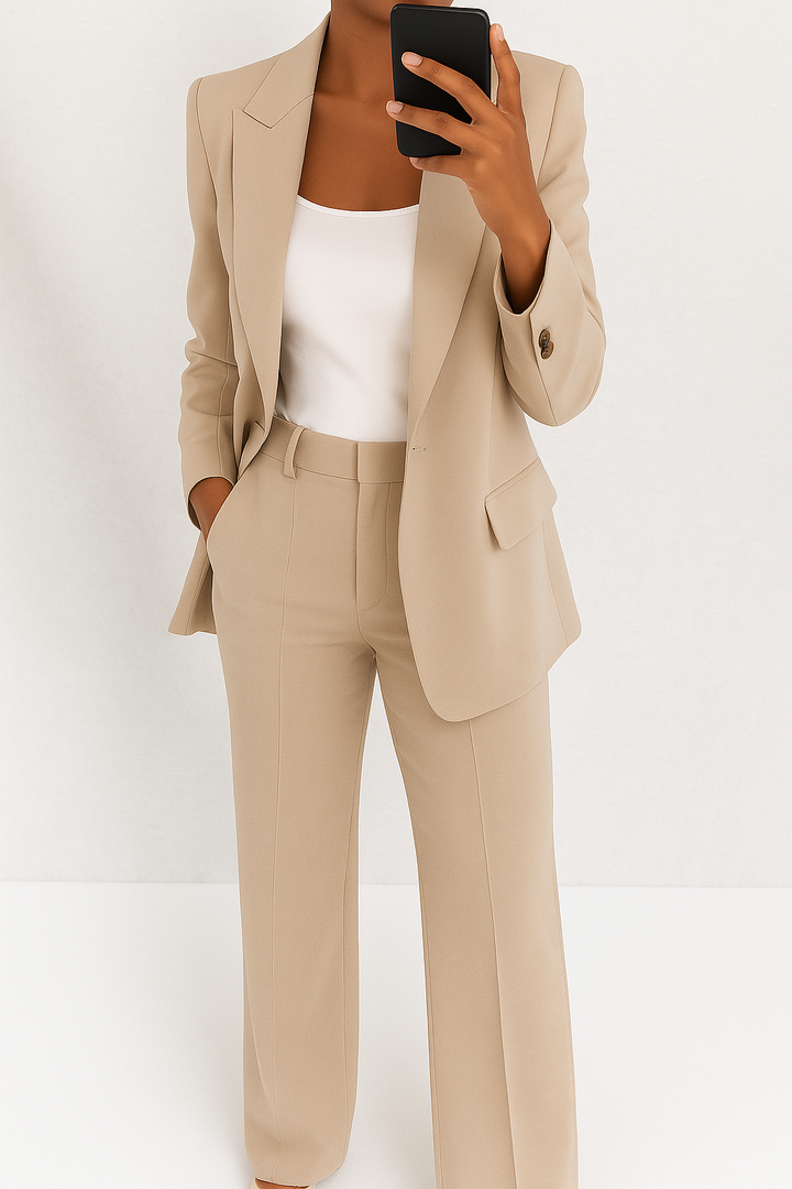 COURTNEY – POWER CHIC PANTSUIT SET