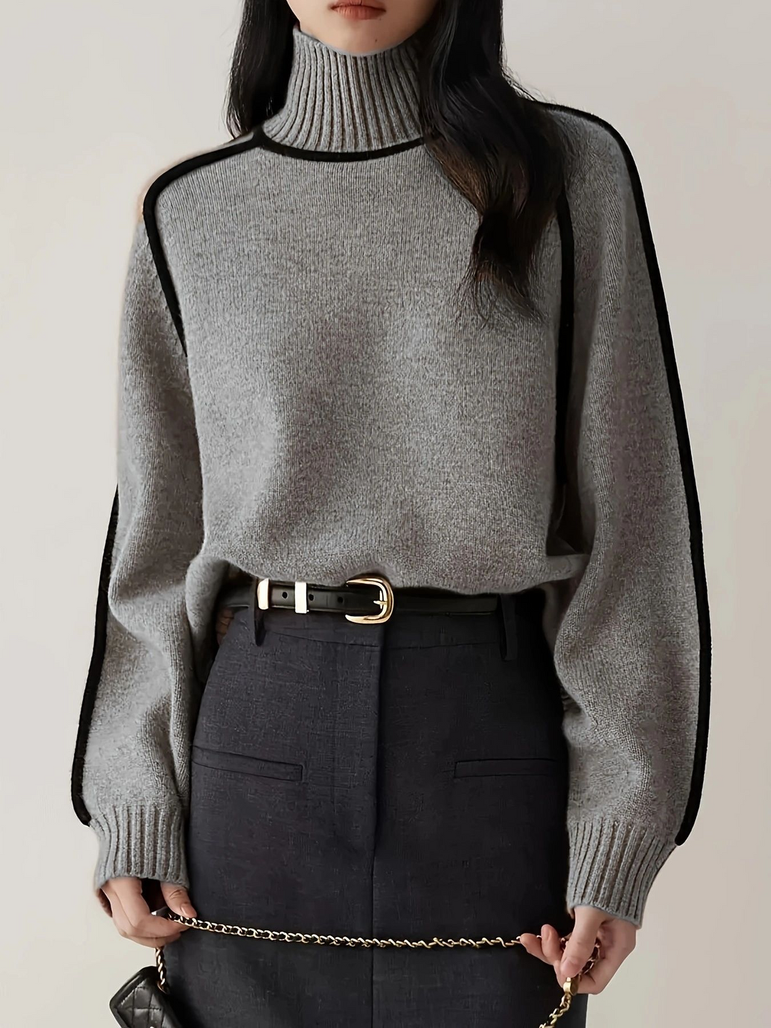 THERESA – RELAXED HIGH-NECK SWEATER