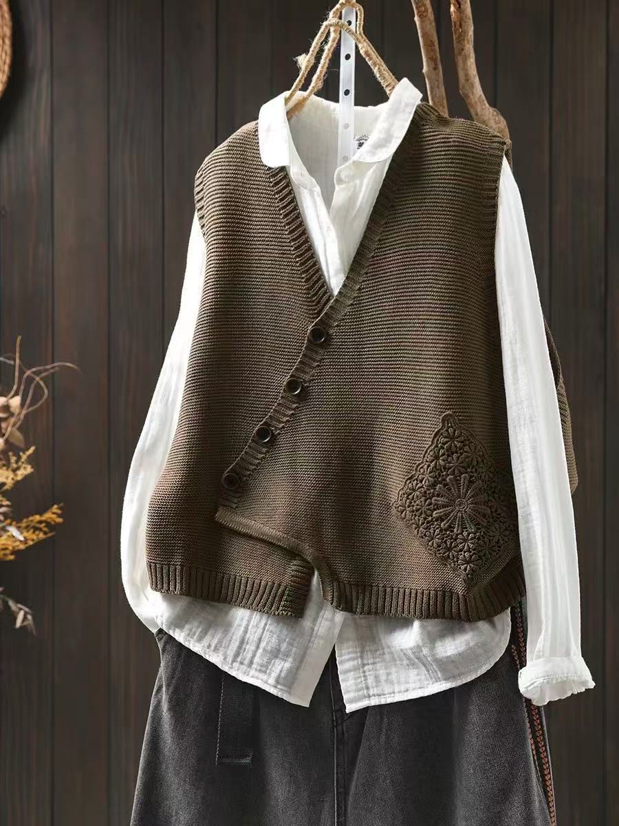 SUSAN – ASYMMETRICAL BUTTON KNIT VEST