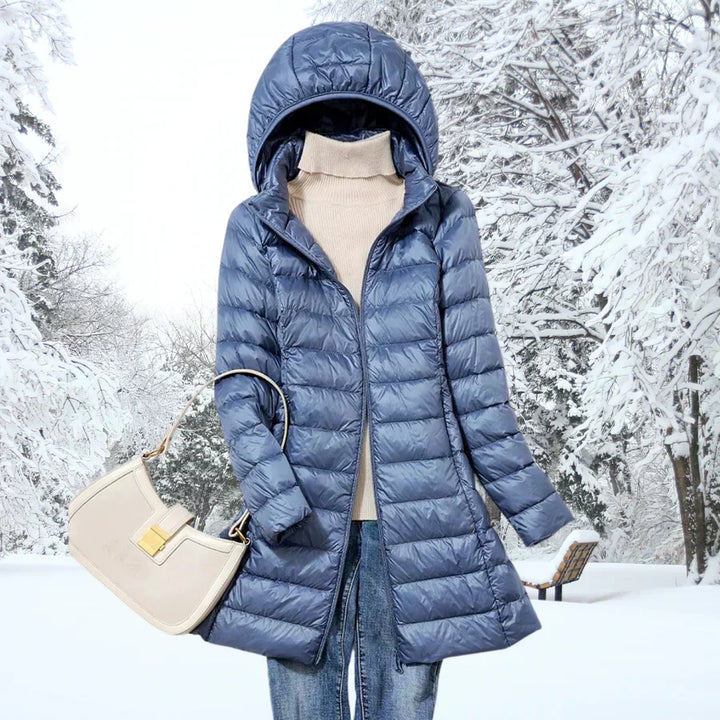 YVONNE – COZY HOODED PUFFER COAT