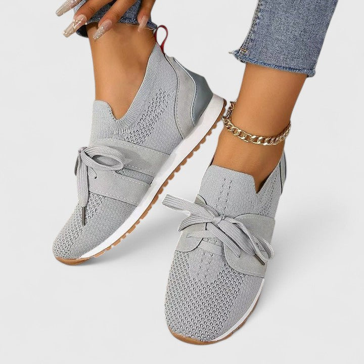 HAZEL – BREEZY LACE-UP SNEAKERS