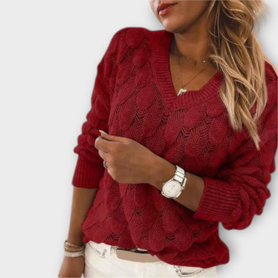 LYKA – ELEGANT WAVE KNIT SWEATER